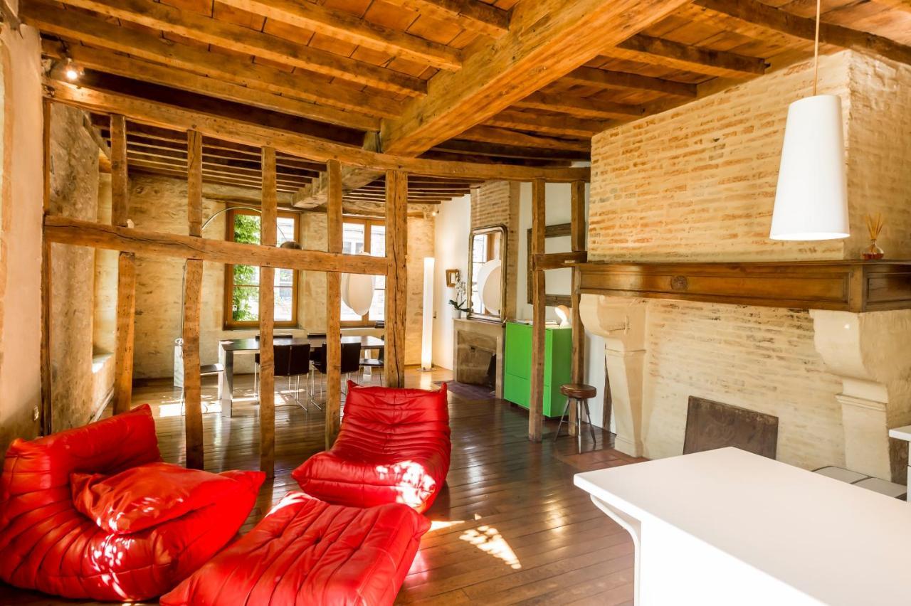 Suite Mana Ohana - Luxe Et Authenticite A 2 Pas De La Place Ducale Avec Parking Prive Charleville-Mezieres Luaran gambar