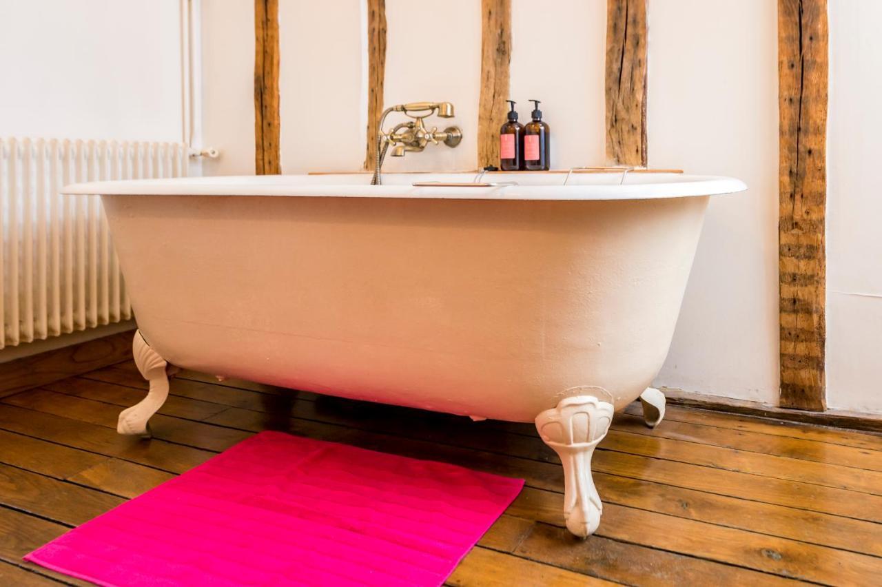 Suite Mana Ohana - Luxe Et Authenticite A 2 Pas De La Place Ducale Avec Parking Prive Charleville-Mezieres Luaran gambar