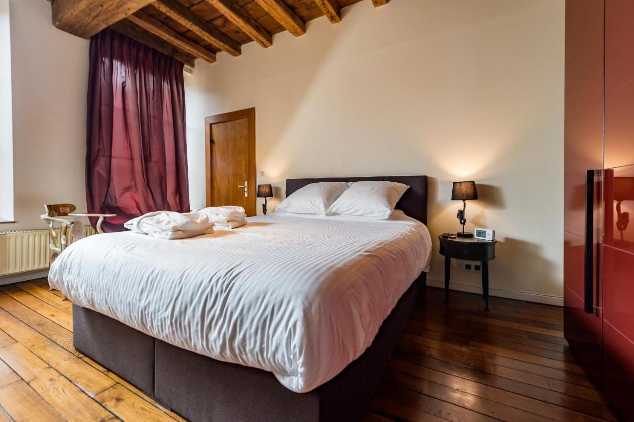Suite Mana Ohana - Luxe Et Authenticite A 2 Pas De La Place Ducale Avec Parking Prive Charleville-Mezieres Luaran gambar