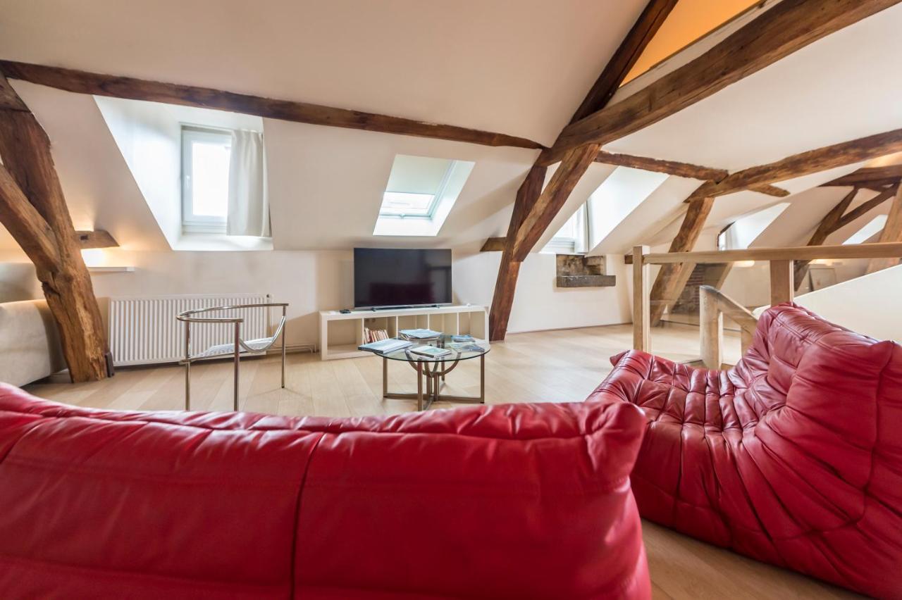 Suite Mana Ohana - Luxe Et Authenticite A 2 Pas De La Place Ducale Avec Parking Prive Charleville-Mezieres Luaran gambar