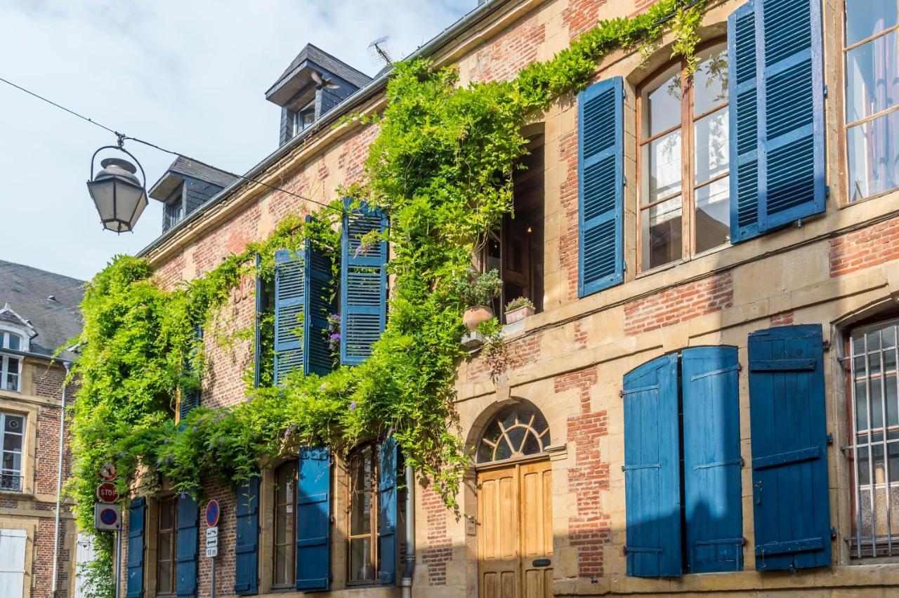 Suite Mana Ohana - Luxe Et Authenticite A 2 Pas De La Place Ducale Avec Parking Prive Charleville-Mezieres Luaran gambar
